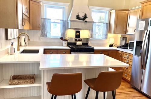 Saratoga Springs House | ✧ Bright East Side 4BR ✧ Walk Downtown & Track ✧