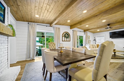 Mansfield House | Canary Cottage Lakehouse on Jackson Lake