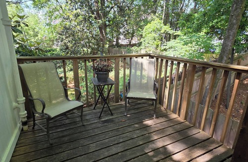 Buckhead House | Carriage House - Private & Very Quiet