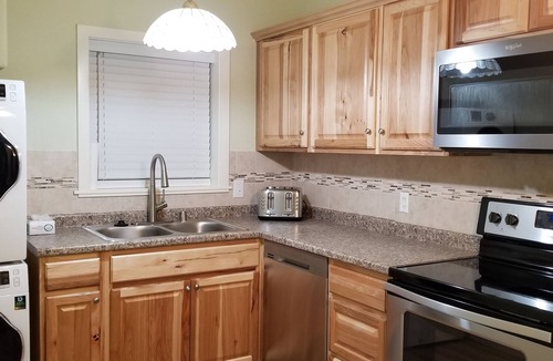 Seward Condo | Chalet of Seward suite C - 1050 SF