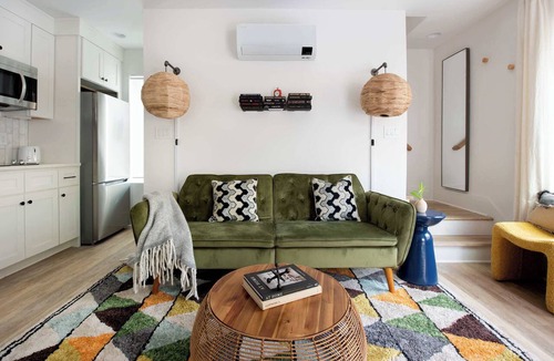 Old Fourth Ward House | Champagne Wishes
