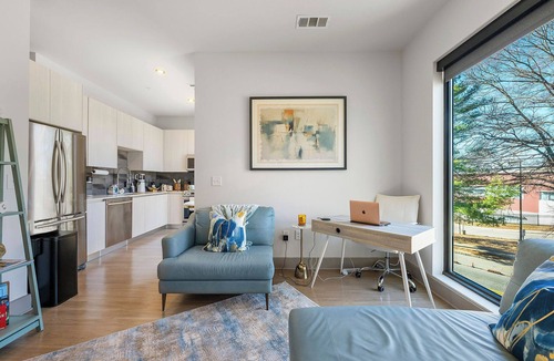 Home Park Apartment | Charming 1-bedroom apartment in fabulous Atlanta Midtown with Rooftop Pool