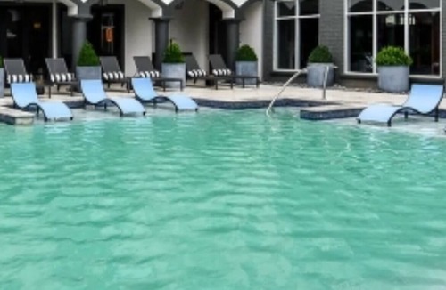 Lindridge-Martin Manor Apartment | Charming 2-bedroom apartment in Buckhead ! Very safe location, free parking