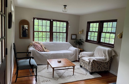 Canaan House | Charming 2-bedroom Queechy Lake house in enchanting Canaan with WiFi, AC.