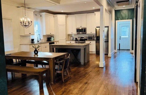 West End House | Charming 3/2 minutes from downtown and all of Atlanta attractions