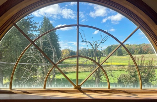 Lanesborough House | Charming 5-bedroom farmhouse in Lanesborough