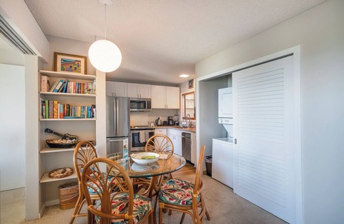 Princeville Condo | Charming & Affordable Couple's Retreat w/Ocean Views from Every Room