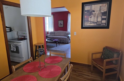 Murray Hill House | Charming Family Friendly, Pet Friendly Bungalow, Sleeps 6 - Jacksonville, FL