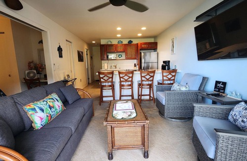 Wailua Condo | Charming Oceanside 2-bedroom condo with A/C in fabulous Kapaʻa