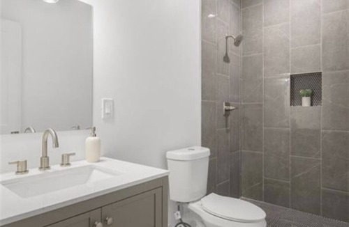 Knight Park House | Chic Farm House in Midtown 4brm New Construction