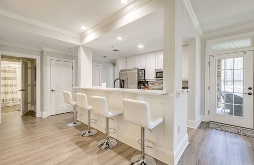 Greensboro Condo | Chic Greensboro Condo w/Lake Oconee Access!
