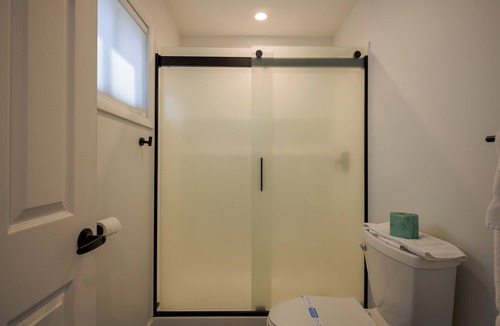 North Lake George Hotel | Circle Court Motel