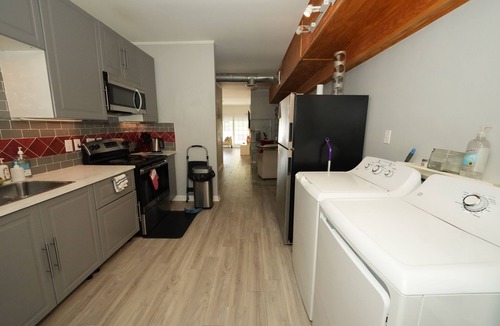 SoNo Apartment | City-Chic at Centennial Hill in downtown Atlanta