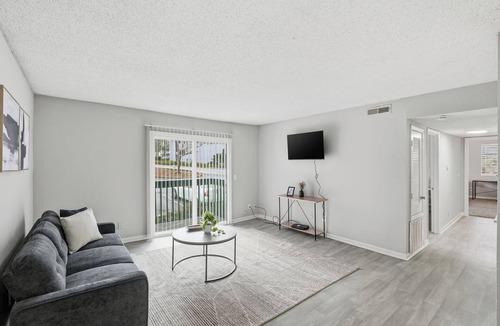 Stone Mountain Apartment | Comfort & Convenience in Stone Mountain