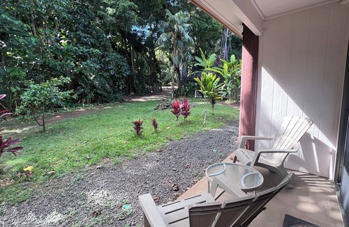 Nawiliwili Condo | Condo in Lihue, steps to Nawiliwili Harbor and Nawiliwili Bay