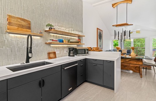 Princeville House | Contemporary Luxury condo minutes from Hanalei Bay & other stunning beaches.