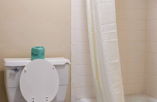 Cumberland Hotel | Country Hearth Inn & Suites Marietta