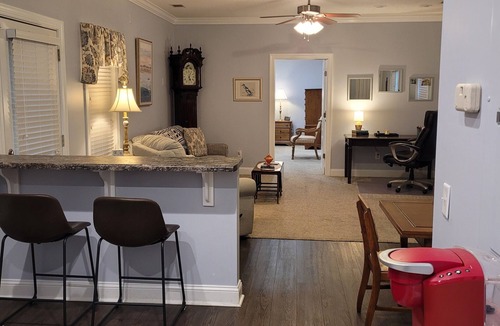 Jesup Cottage | Cozy 1-bedroom cottage in Jesup, GA, with all the amenities of home!