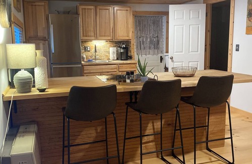 Chester Depot Apartment | Cozy 1-bedroom studio in Historic Stone Village of Chester