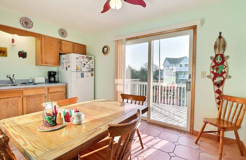Sea Acres Condo | Cozy 3-Bedroom Retreat in Duck – Walk to Beach!
