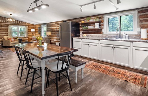 Spruce Pine Cabin | Cozy Log Cabin King Bed Rocking Chair Porch