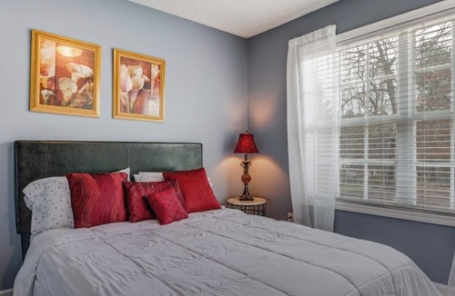 Winder House | Cozy Monroe Villa Getaway-Poolside Fun & Pet-Friendly!