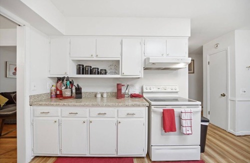 Stone Mountain House | Cozy & Quiet Stay | 3 Min to Stone Mountain Park