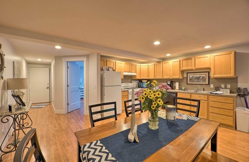 Grand Haven Apartment | Cute Grand Haven Apartment: Walk Downtown Streets!