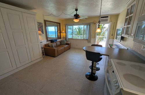 Lauderdale-by-the-Sea Condo | Direct Oceanfront Escape with Spectacular Views!