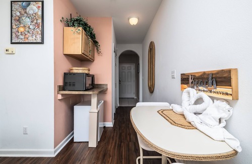 Sun Ridge Condo | Dog‑Friendly (Only 1) Bayside Condo w/Pool & Gym