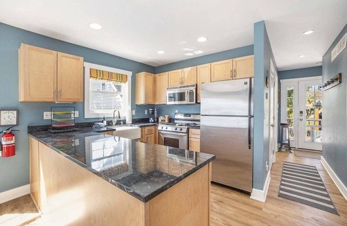 Douglas House | Douglas Drift: Charming Douglas Retreat, Walk to Lake Michigan, Screen Porch