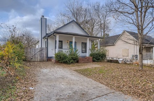 Pittsburgh House | Downtown Atlanta Haven | 4 Bed with Fence Backyard