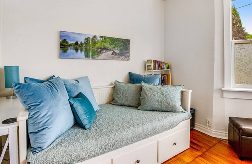 Snohomish House | Downtown home with a firepit, washer/dryer, fireplace, and lovely outdoor space