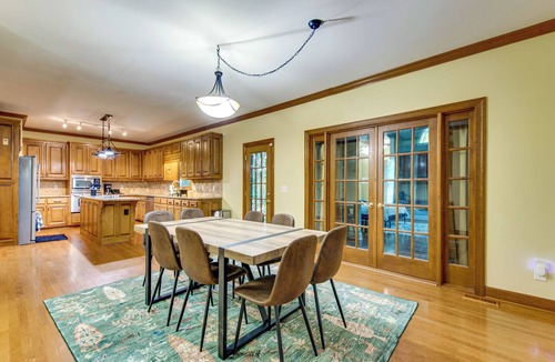 Northlake House | Easy Hwy Access to Dtwn Atlanta! Group Retreat