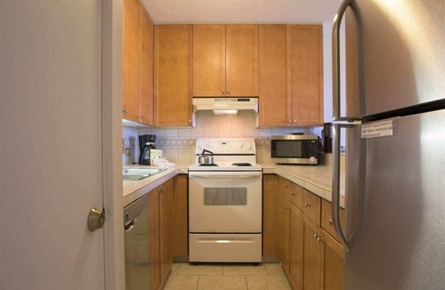 Kihei Condo | Easy Kihei Living! Kitchen, Lanai, Laundry, AC, WiFi+Flat Screens–Kamaole Sands 10204