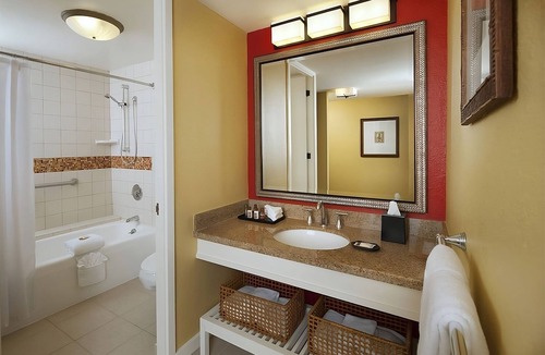 Keauhou Hotel | Enjoy The Beauty Of Kona! 3 Spacious Units, Oceanfront, Amazing Dining Options!