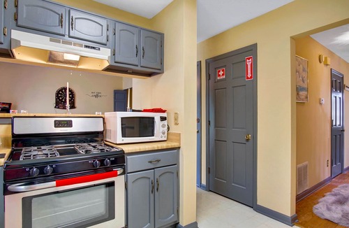 Duluth House | Entire 3 Bedroom Luxury in Atlanta Metro with private backyard.