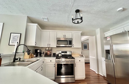Lawrenceville House | Entire 4BR 2.5BA Fenced Yard & Pool Near I-85, Gas South & Sugarloaf Mills