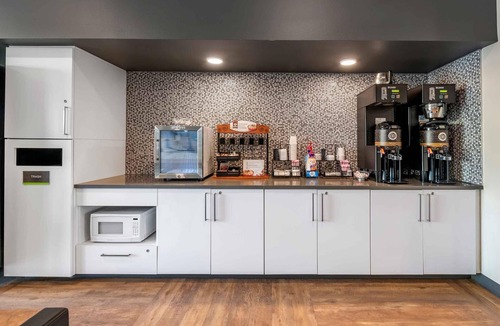 Northside Hotel | Extended Stay America Premier Suites - Jacksonville - Airport