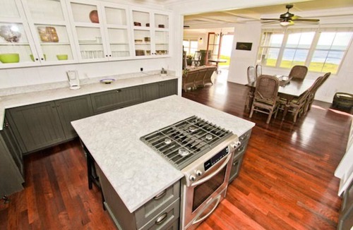 Kekaha House | Fabulous 5 br for 15 private beachfront Estate!