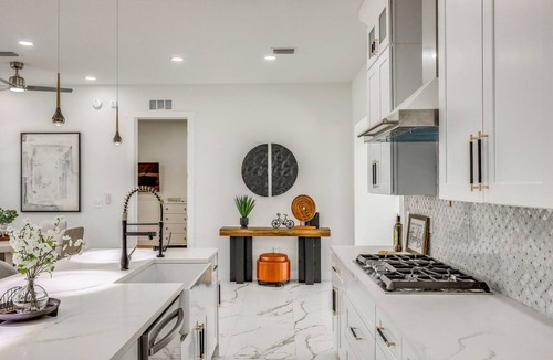 Northside House | Families w/Pets! Jacksonville Home 18 Mi to Beach