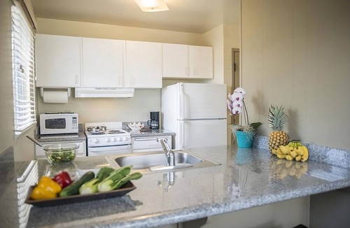 Wailua Hotel | Family and Friends Vacation! Spacious Pool View Suite + Living Area and Kitchen