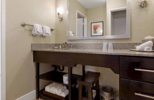 Wailua Hotel | Family and Friends Vacation! Spacious Pool View Suite + Living Area and Kitchen