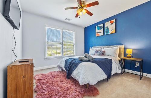 Ellenwood House | Family-friendly Ellenwood Home with Parking & Deck