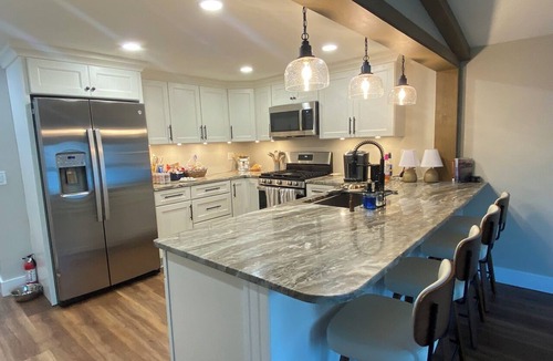 Brewerton House | Family-Friendly Waterfront Retreat, Sleeps 8, Docks, Fire Pit, Boat Lifts.