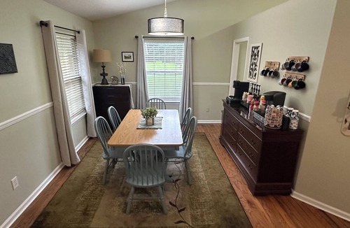 Kingsland House | Family Retreat Near Kings Bay & St. Marys