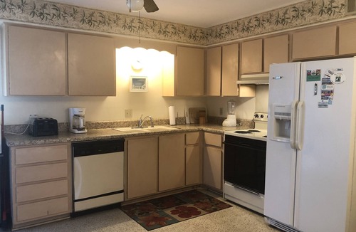 Jekyll Island House | Family Ties Duplex 3 bedrooms 2 bathrooms