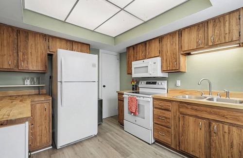 Tower Grove South House | Fantastic South Tower Grove bungalow - voted Most Liveable Area in St Louis