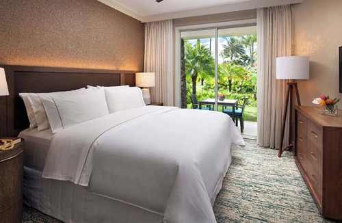 Kaiulani Resort | 𝐅𝐢𝐧𝐝𝐢𝐧𝐠 𝐌𝐞𝐢𝐥𝐢 Waterside Princeville Ocean Resort Oasis+Amenities.2BR