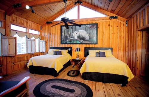 Swainsboro Cottage | Flat Creek Lodge Possum Cottage 1 hr 15 min form Augusta National